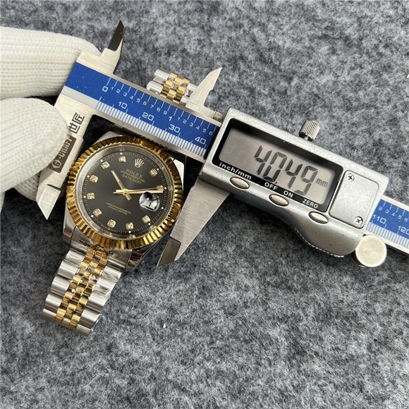 VINTAGE MENS WATCH